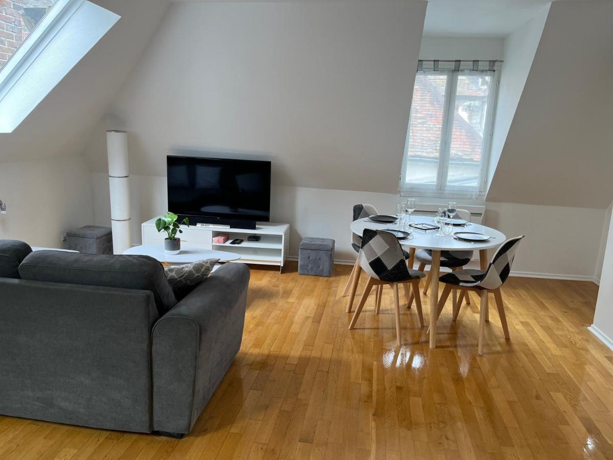 Coeur De Bouchon Apartment Троа Екстериор снимка